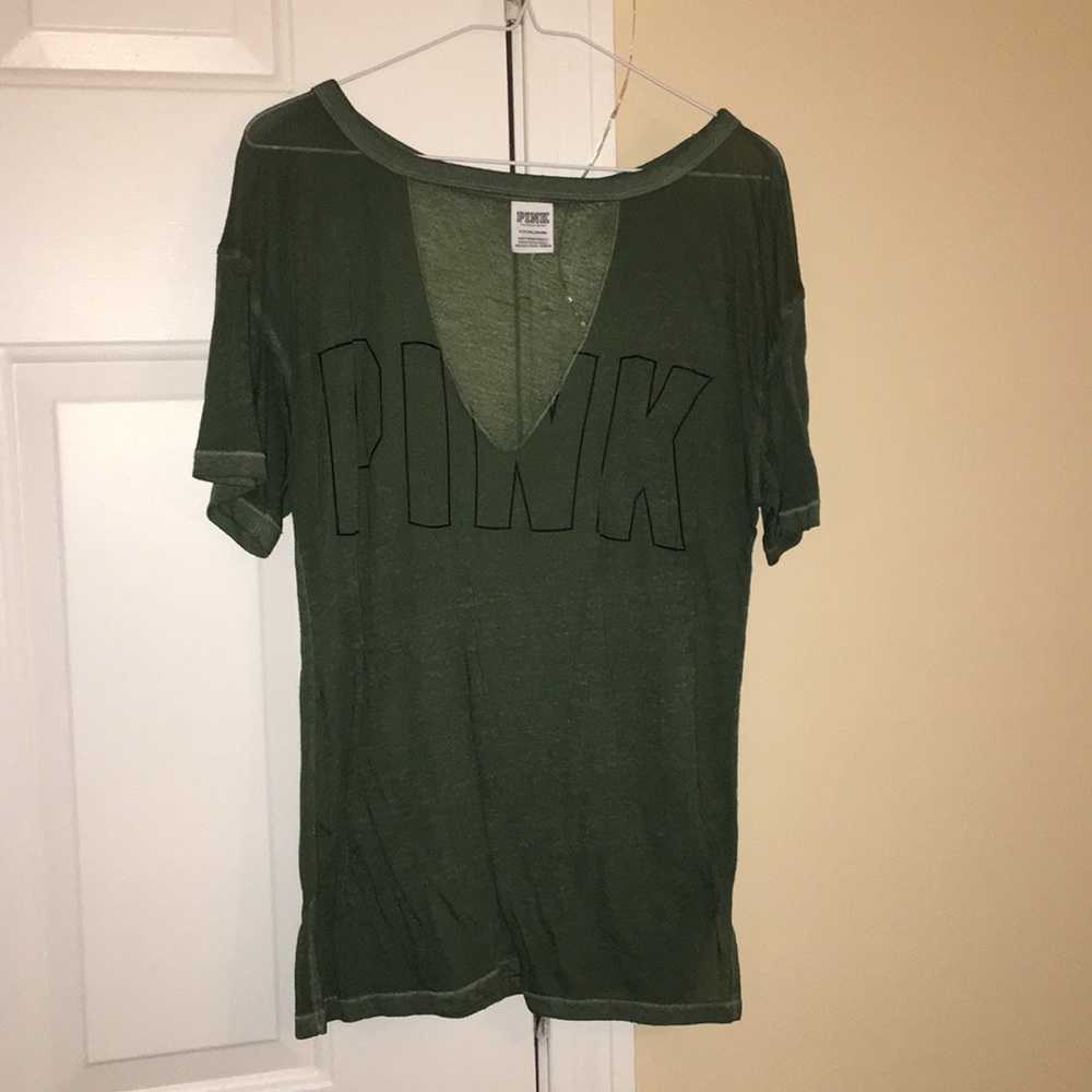 PINK cut out neck tee/ fits like a M